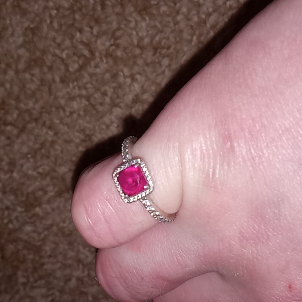 Silver with ruby pandora ring 💍 - Picture 6 of 11